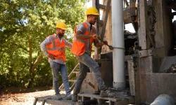Balıkesir'de 20 ilçede 28 bin metrelik sondajla yeni su kaynakları