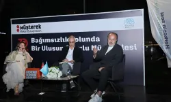 Bursa Nilüfer'de Müşterek Mekan'da bağımsızlık ve Cumhuriyet söyleşisi