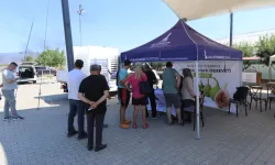 İzmir'de Efes Selçuklu incir üreticisine destek