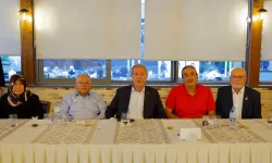 Kayseri protokolüö şehit aileleriye buluştu