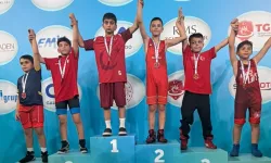Osmangazi Belediyespor uluslararası turnuvada 5 madalya kazandı