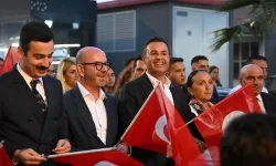 Başkan Akın Manyas'ın kurtuluşunda Fener Alayına katıldı