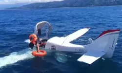 Batum'dan havalanan uçak Rize'de denize acil iniş yaptı! 2 kişi kurtarıldı