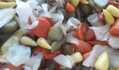 Dünya'nın turşusu İzmir'de kuruldu...Turşuyu en çok Almanlar, Amerikalılar ve İngilizler sevdi