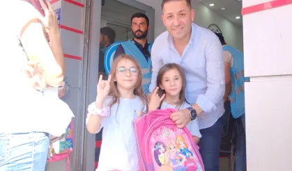 Ülkü Ocakları Kayseri İl Başkanlığı'ndan 5 bin öğrenciye kırtasiye desteği