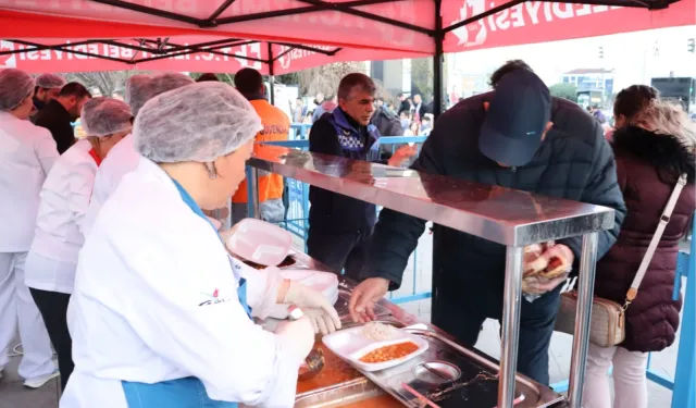 İzmit'te iftar sofraları yine ücretsiz kurulacak