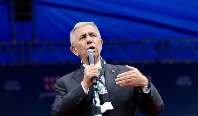 Mansur YAVAŞ: ' "Hukuk Bir Gün Herkese Lazım Olacak!"