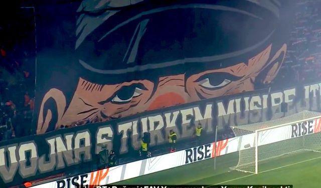 Viktoria  Plzeň Tribününde "Irkçılık" Hortladı