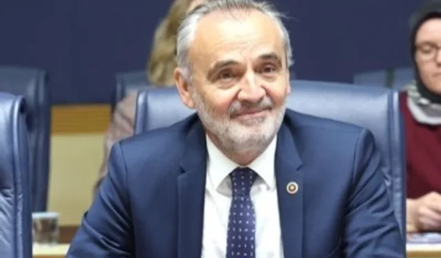 İYİ Partili Akalın: Gençlere bütçe değil, borç veriliyor