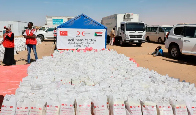 Türk Kızılay'dan Sudan'da yerinden edilenlere gıda katkısı