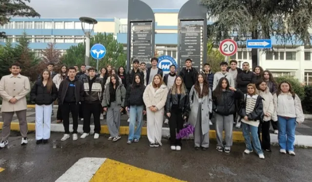 İstanbul Maltepe'de öğrencilere üniversite tanıtım gezileri