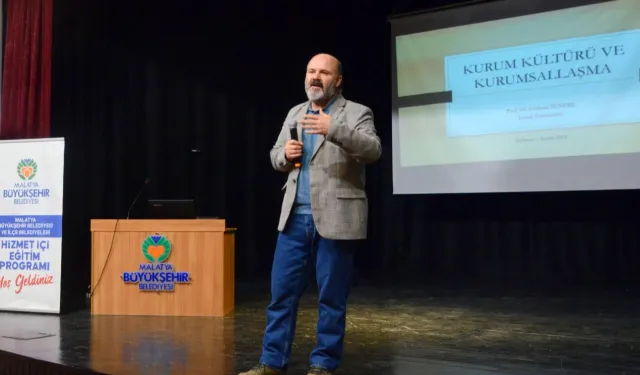 Malatya Büyükşehir'den hizmet içi düzenlendi