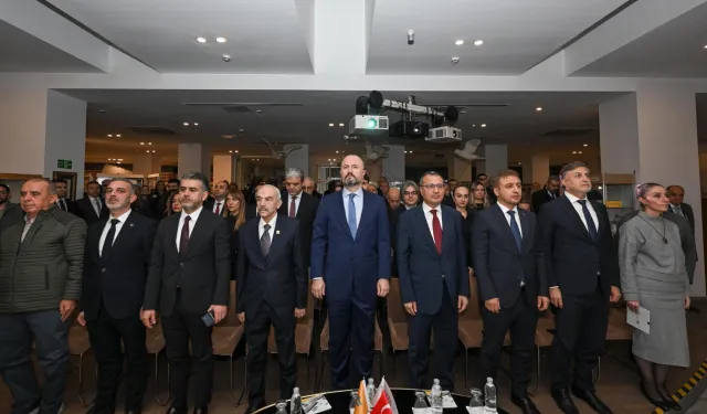 PTT'den 185'inci yılına özel sergi