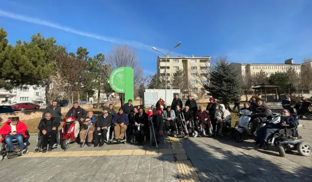 Türkiye Sakatlar Derneği Erzurum Şubesi: '3 Aralık kutlama değil, çözüm günüdür'