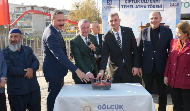Yeni Çiftlik Ulu Camii'nin temeli törenle atıldı