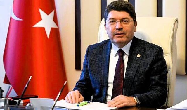 Bakan TUNÇ'tan BAYRAK Provokasyonuna Tepki