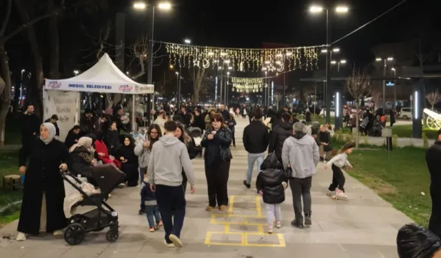 Bursa İnegöl'de Ramazan coşkusu meydanlara taşındı
