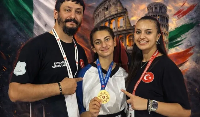 Bursalı genç kick boksçu Esila Esma Sağır Türkiye'yi temsil edecek
