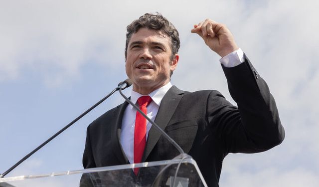 Washington'da Savaş Depremi!