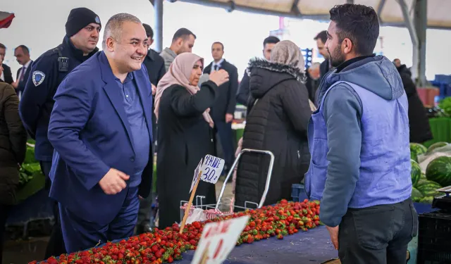 Ankara Keçiören'de Başkan Özarslan'dan pazaryeri ziyareti