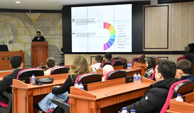 Balıkesir'de özel gereksinimli aday memurlara oryantasyon