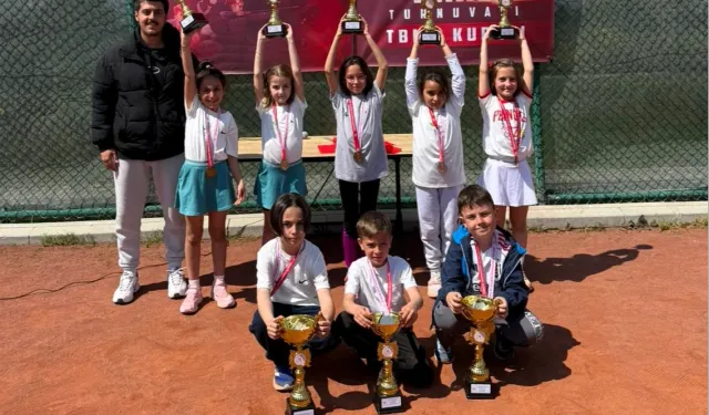 Bursa Osmangazili raketler 23 Nisan Kupası'nda parladı