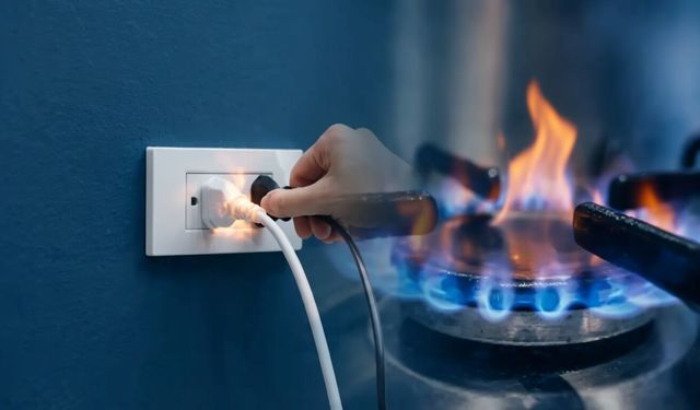 Asıl Zam Gören Dağıtım Şirketlerine Giden Para!