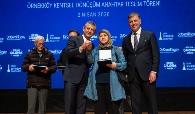 İzmir'de dev yatırım hamlesi.. Yüzlerce projeye açılış ve temel