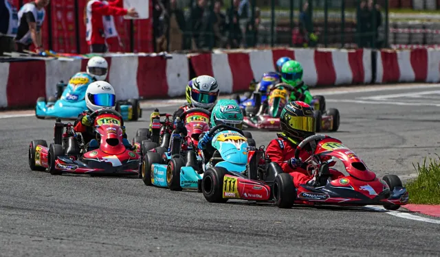 Karting sezon açılışında büyük çekişme
