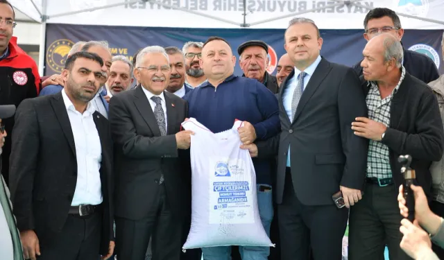 Kayseri Büyükşehir'den çiftçiye dev destek