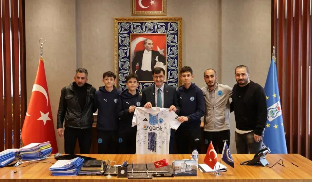 Kütahyaspor U-15'ten namağlup şampiyonluk