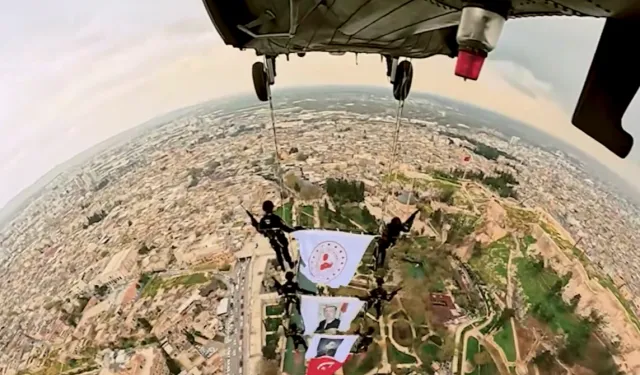 Şanlıurfa'da kurtuluşun 106. yılına özel gösteri