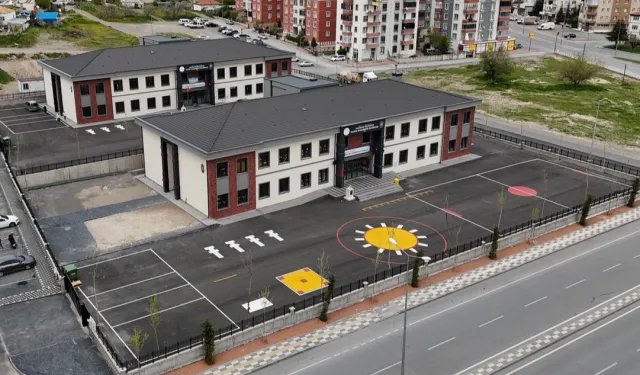 Kayseri Melikgazi'den ilçeye 2 okul daha