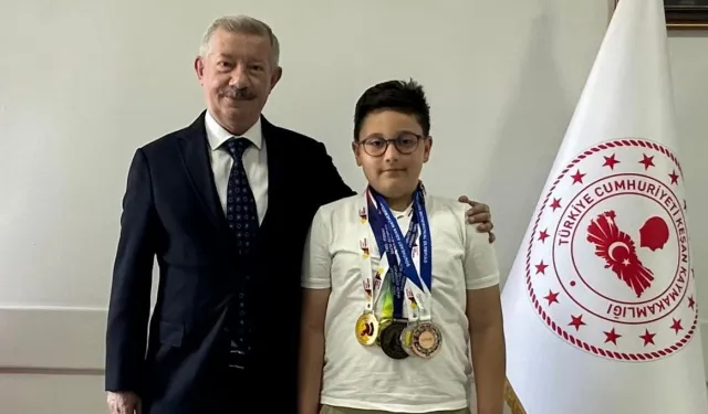 Keşanlı Matematik dehası Singapur yolcusu
