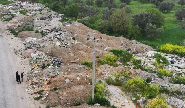 Manisa'da kaçak moloz dökülen alanlar temizlendi