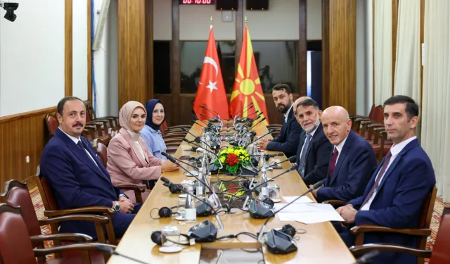 Bakan Göktaş'tan Kuzey Makedonya'da sosyal mutabakata imza