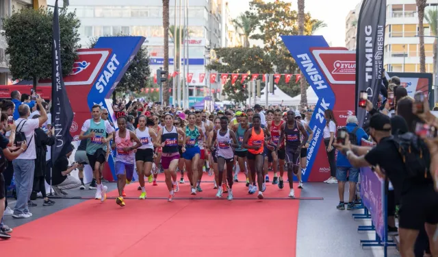 İzmir Yarı Maratonu için geri sayım başladı