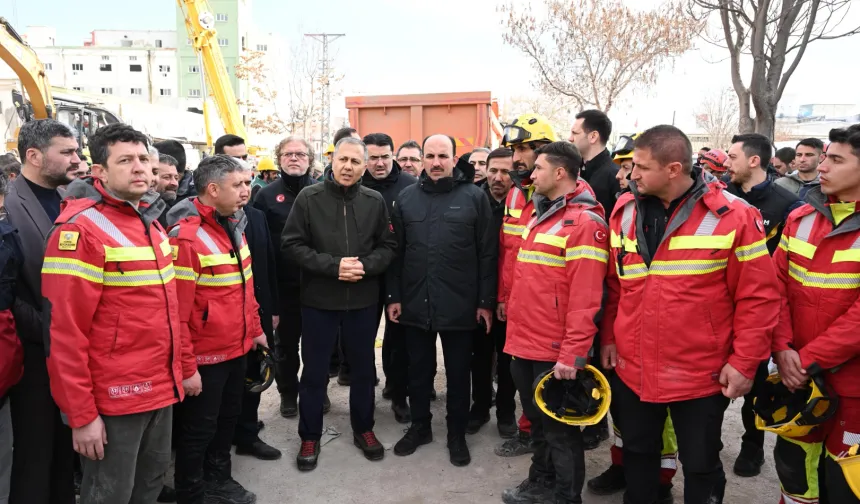 Başkan Altay'dan arama kurtarma ekiplerine teşekkür