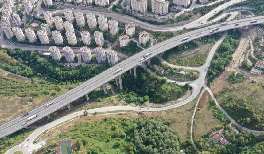 Kocaeli'de 'Wilcynski Caddesi' yüklerinden arındı