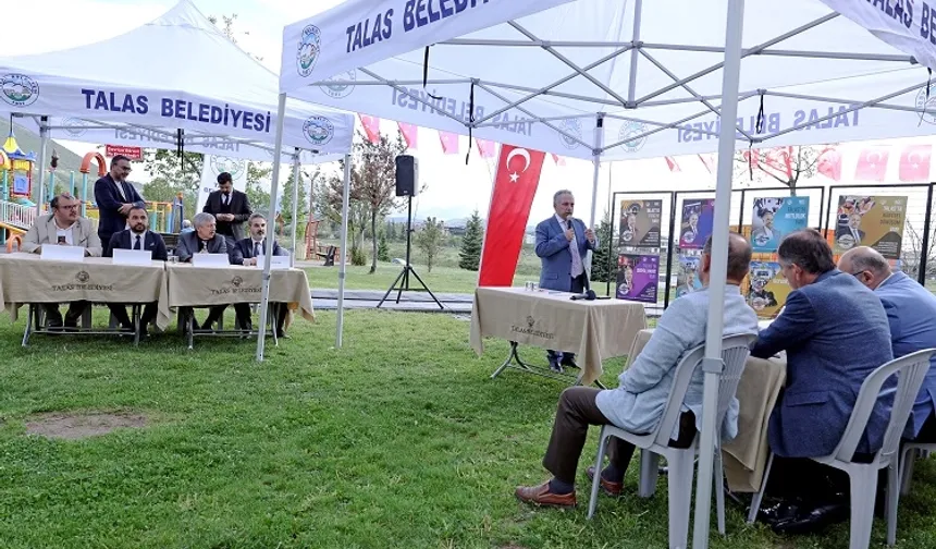 Kayseri Talas'ta vatandaşlar Başkan Yalçın'a soruyor