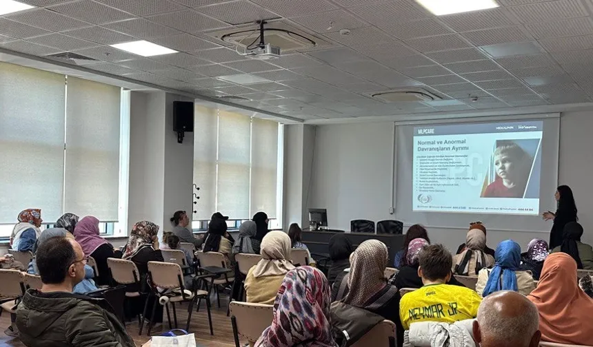 Sakarya'da ebeveyn-çocuk ilişkisi konuşuldu