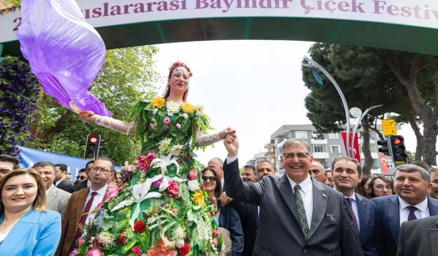 Uluslararası Bayındır Çiçek Festivali'ne coşkulu start