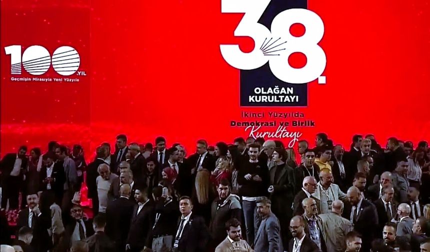 CHP'de Kayyım Tehlikesi Savuşturuldu