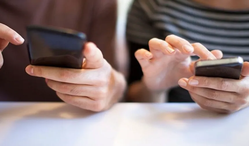 Sakarya'da sosyal medya kullanımı üzerine önemli uyarılar