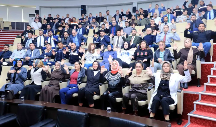 Konya Karatay'da personel için 'Ergonomi' eğitimi düzenlendi