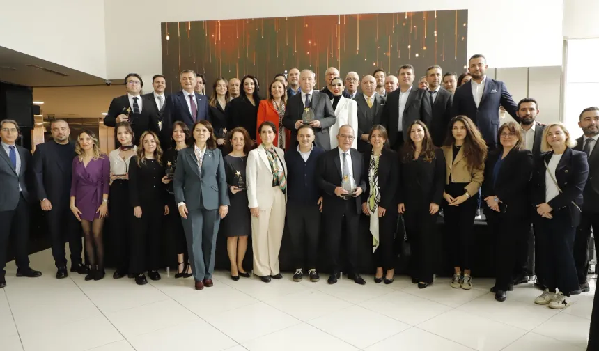 Bursa'da tekstilde ihracatın yıldızları belli oldu