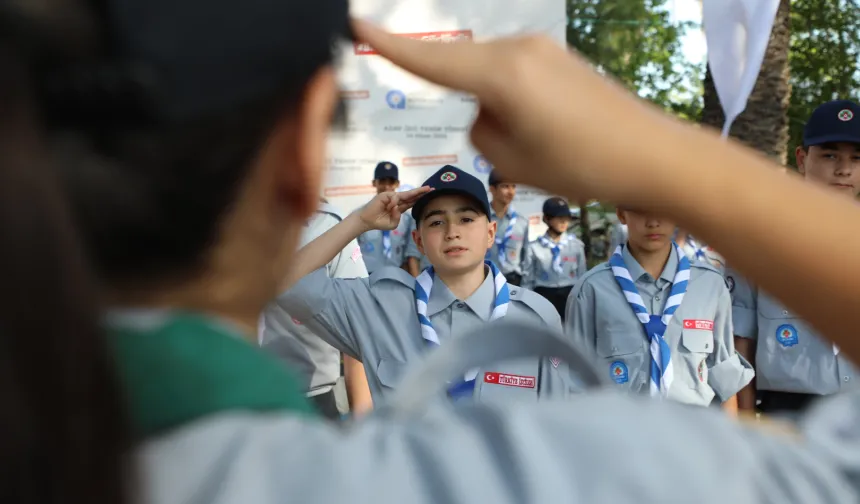 Antalya Büyükşehir'den gençlere izcilik eğitimi