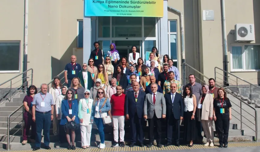 Kimya öğretmenlerinden ERÜ buluşması